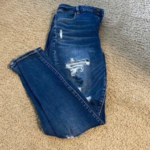 American eagle distressed jeans